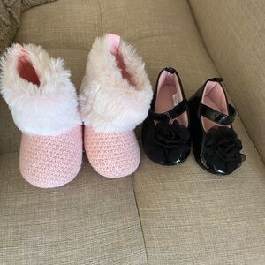 NWOT Cozy Pink Knit and Black Patent Baby Shoes